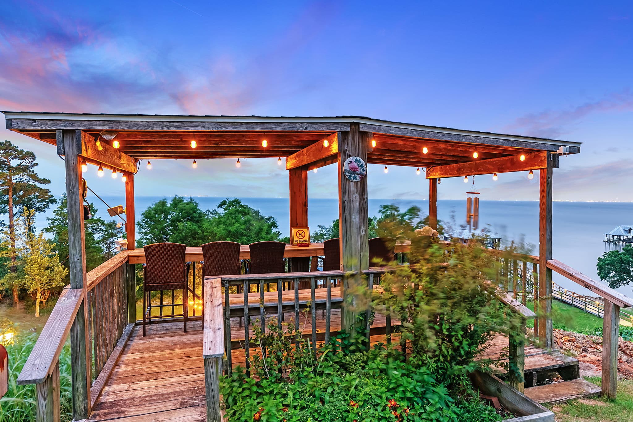 Lighted pavilion at Sunset Perch on Bayside Bluff